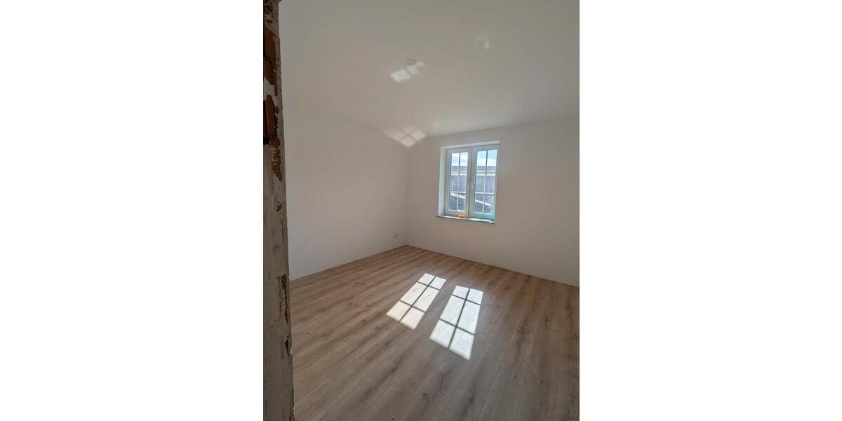 Etagenwohnung Hohenhameln - 3 Zimmer, 85 m&sup2;, 935&euro; | Angebot:26125990