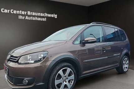 VW Touran 165.500 km 11.999 € Braunschweig 38120