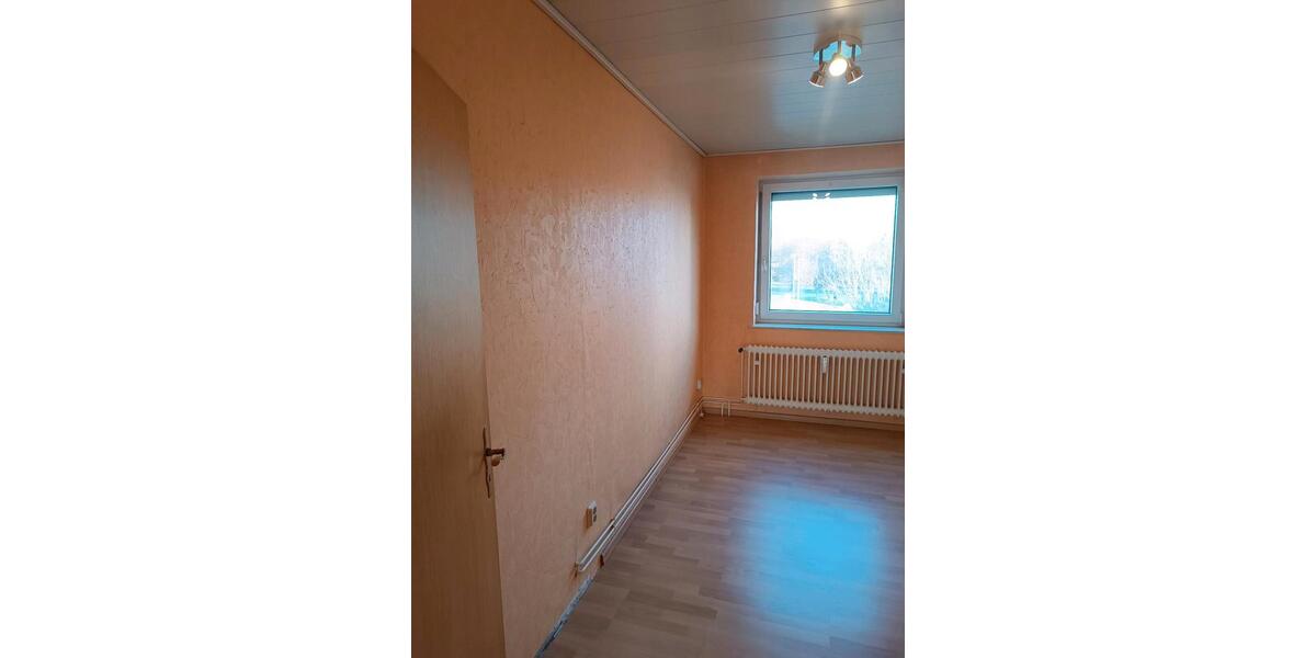 Etagenwohnung Salzgitter - 3 Zimmer, 65 m&sup2;, 78.000&euro; | Angebot:26739341