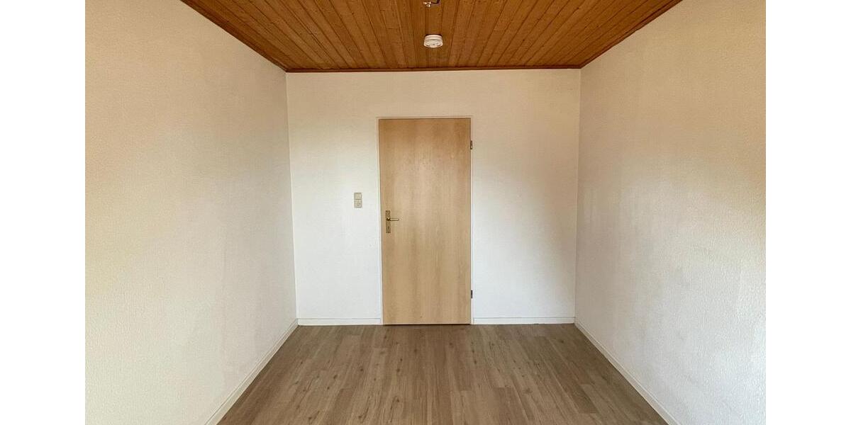 Etagenwohnung Salzgitter Ortschaft Südost - 3 Zimmer, 68 m&sup2;, 400&euro; | Angebot:26166527