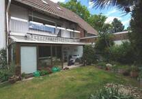 Zweifamilienhauses in Hannover-Bemerode, mit Wintergarten, Garage