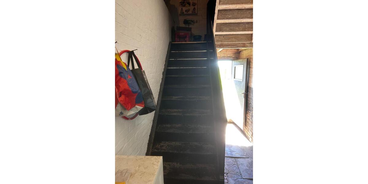 Dachgeschoßwohnung Harsum - 1 Zimmer, 25 m&sup2;, 250&euro; | Angebot:26409072