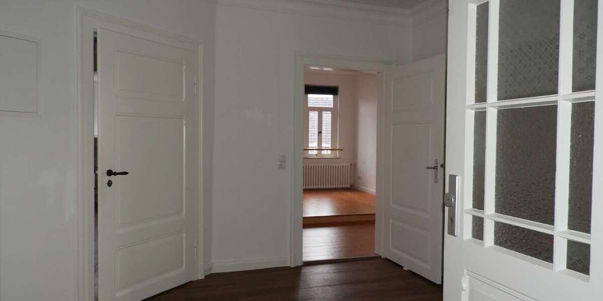 Etagenwohnung Hildesheim Altstadt - 5 Zimmer, 115 m&sup2;, 1.000&euro; | Angebot:26365704