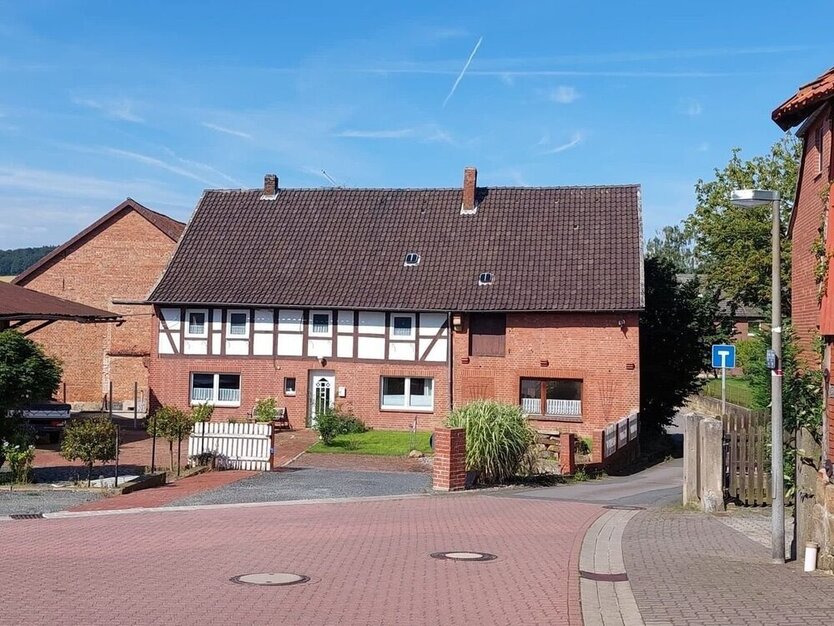 Schönes Bauernhaus in Holle mit ca.100 m² Ausbaureserve