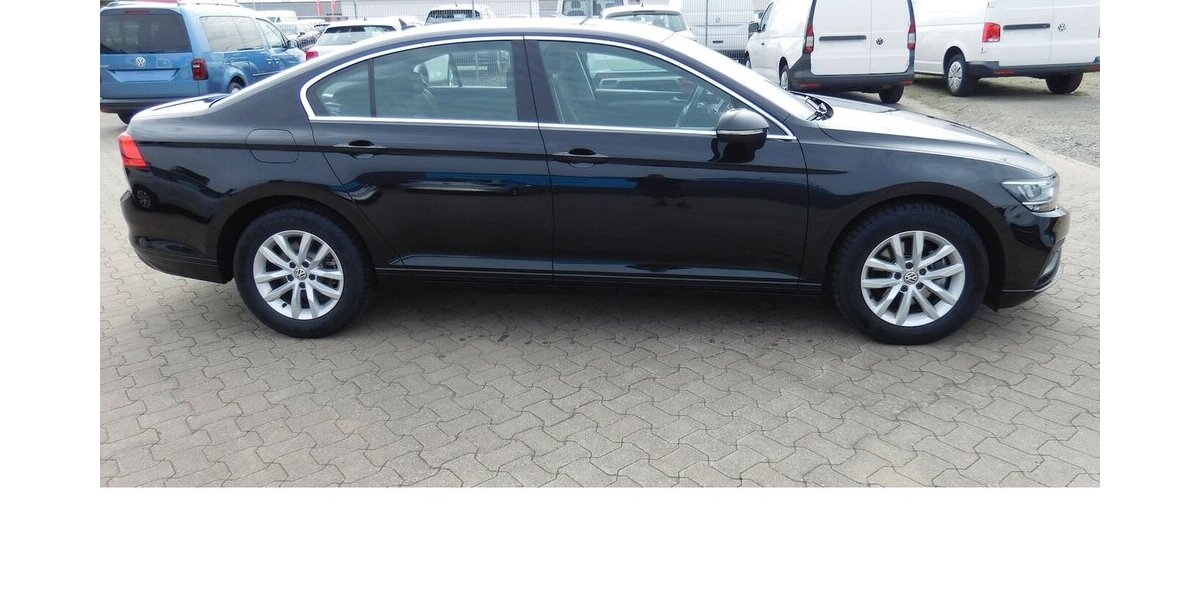 VW Passat 2.0 Bussiness BMT TDI Standhei.Navi Klima 36.500 km 23.990 &euro; Vordorf 38533