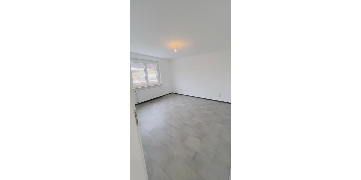 Etagenwohnung Edemissen - 2 Zimmer, 75 m&sup2;, 900&euro; | Angebot:26226914