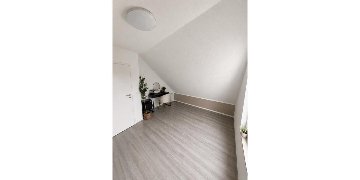 Einfamilienhaus Langelsheim - 5 Zimmer, 130 m&sup2;, 380.000&euro; | Angebot:26978076