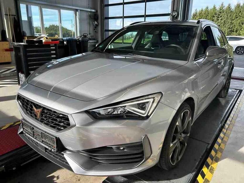 Cupra Leon 85.476 km 20.990 € Vechelde 38159