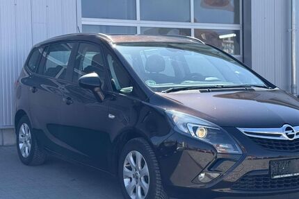 Opel Zafira Tourer 115.112 km 8.700 &euro; Hildesheim 31137
