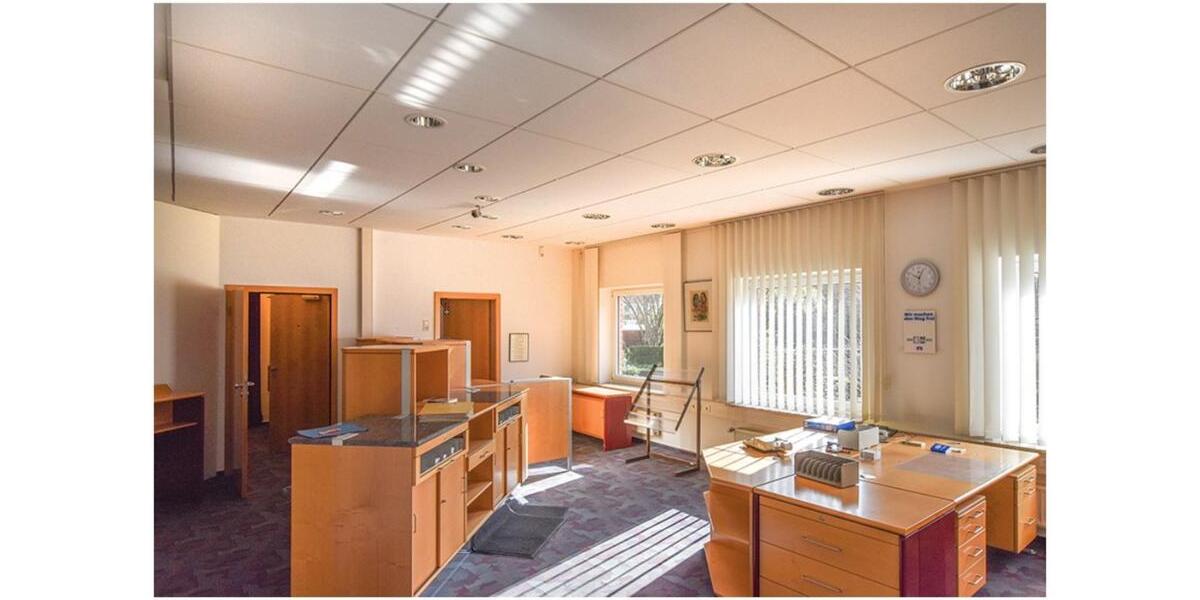Büro und Praxis Immobilie zimmer