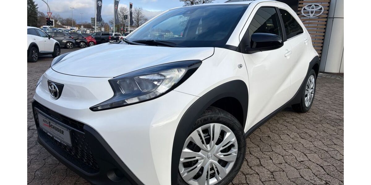 Toyota Aygo (X) 4.900 km 18.200 € Hildesheim 31137