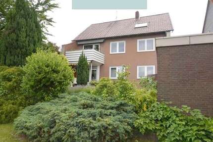 Haus zum Kaufen in Wolfenbüttel 325.000 € 175 m² 8 zimmer