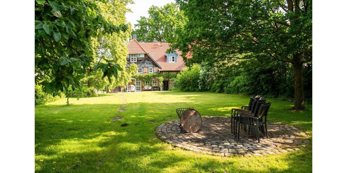 Einfamilienhaus Hohenhameln - 11 Zimmer, 190 m&sup2;, 320.000&euro; | Angebot:26991104