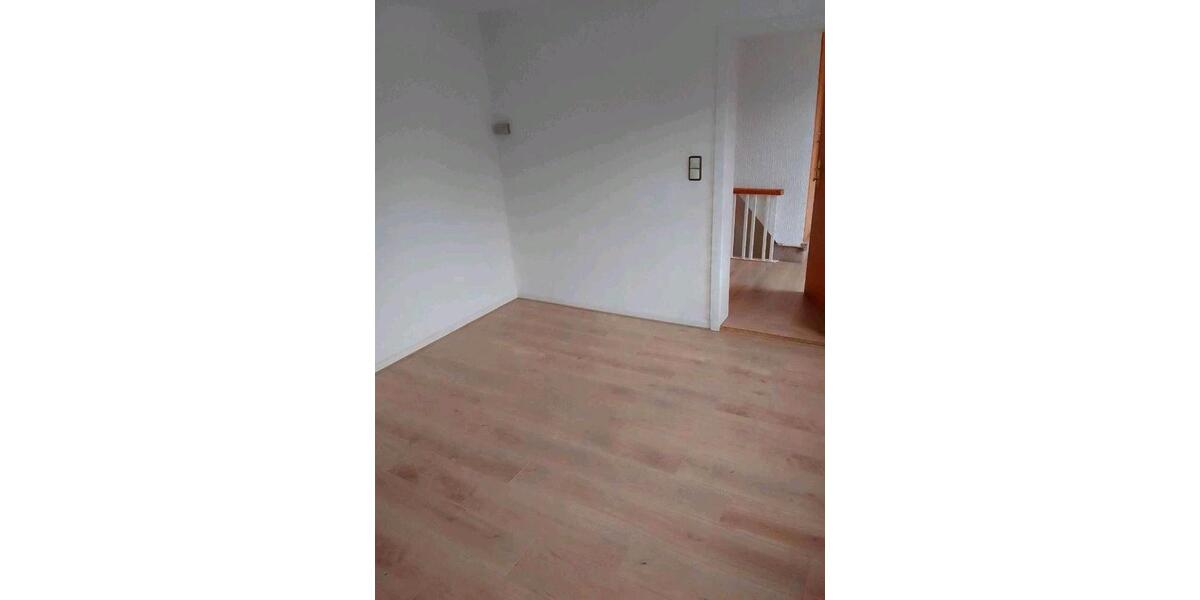Einfamilienhaus Liebenburg - 6 Zimmer, 100 m&sup2;, 89.900&euro; | Angebot:26254557
