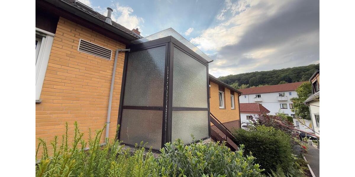 Einfamilienhaus Bad Salzdetfurth - 8 Zimmer, 220 m&sup2;, 290.000&euro; | Angebot:27084195