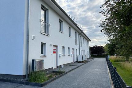 5-Zi-Reihenhaus mit gehobener Ausstattung, KW55 Niedrigenergiehau