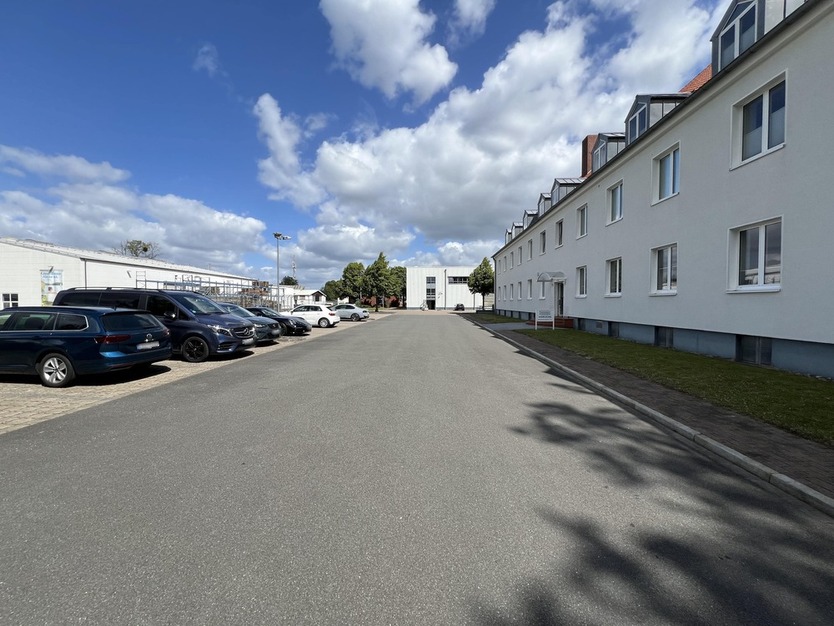 Büros zur Miete: von 208 m² bis 1.011 m² zimmer