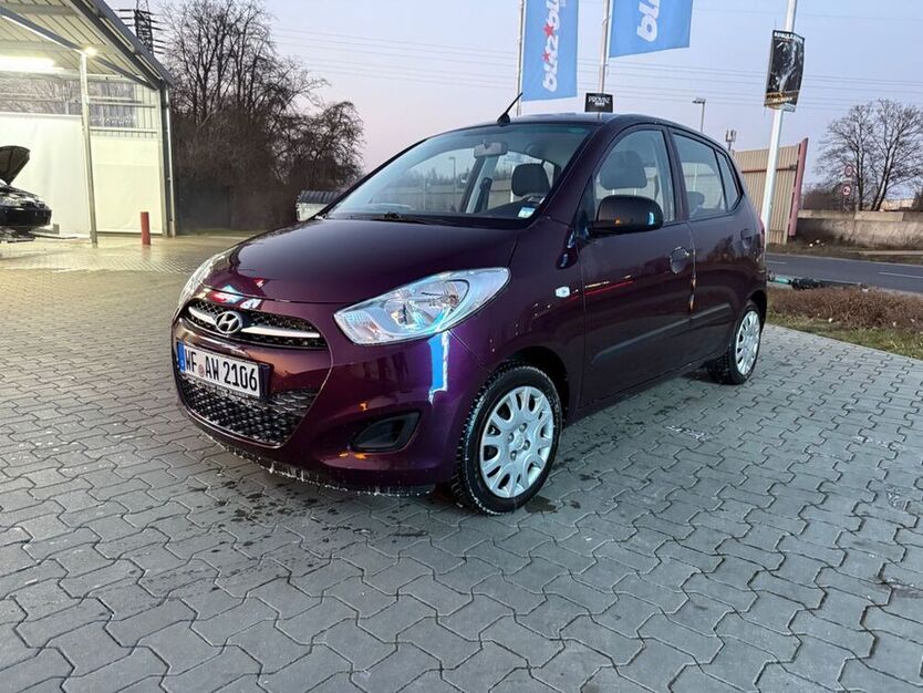 i10
