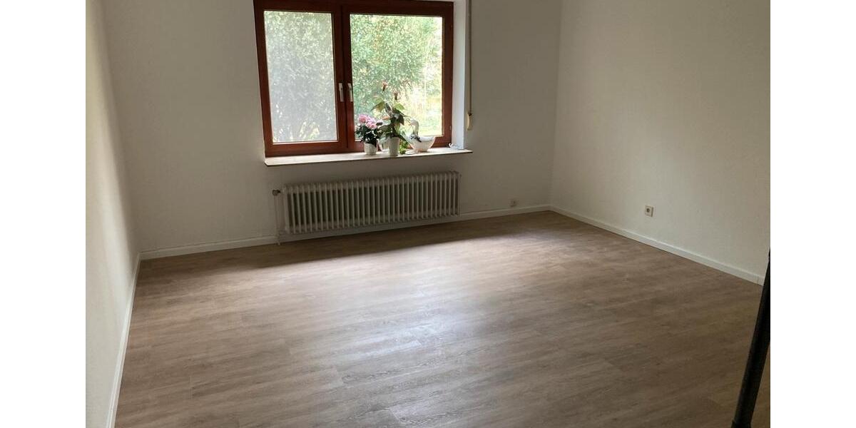 Dachgeschoßwohnung Peine - 2 Zimmer, 75 m&sup2;, 840&euro; | Angebot:24876689