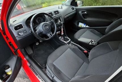 VW Polo 106.800 km 5.550 € Braunschweig 38104