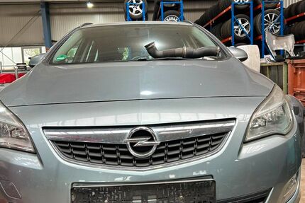 Opel Astra 235.000 km 699 &euro; Braunschweig 38126