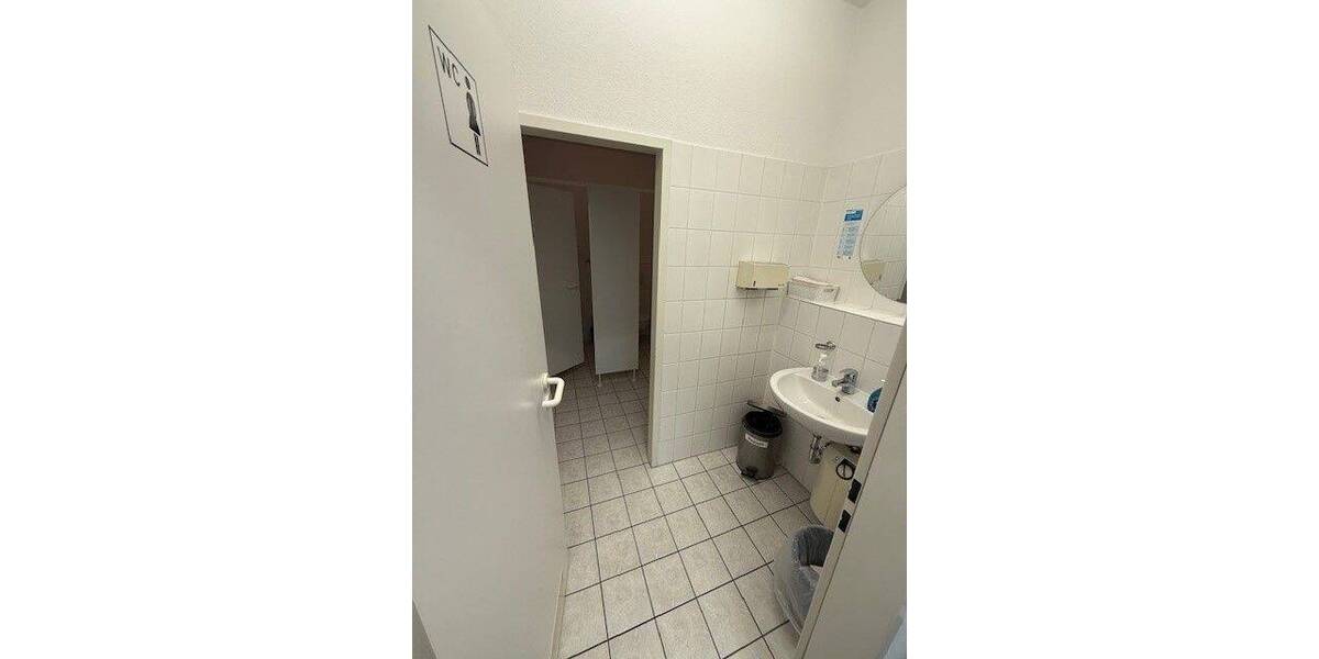 Gewerbeobjekt Braunschweig Innenstadt - 5 Zimmer, 396 m&sup2;, 3.168&euro; | Angebot:25734661