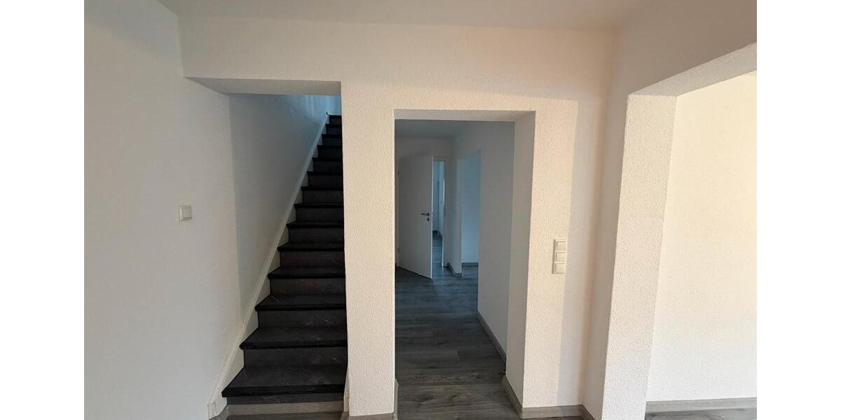 Doppelhaushälfte Braunschweig Wabe-Schunter-Beberbach - 3 Zimmer, 90 m&sup2;, 1.650&euro; | Angebot:25164037