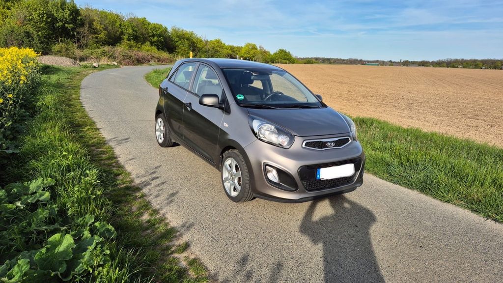 Kia Picanto 207.500 km 1.850 &euro; Goslar 38690