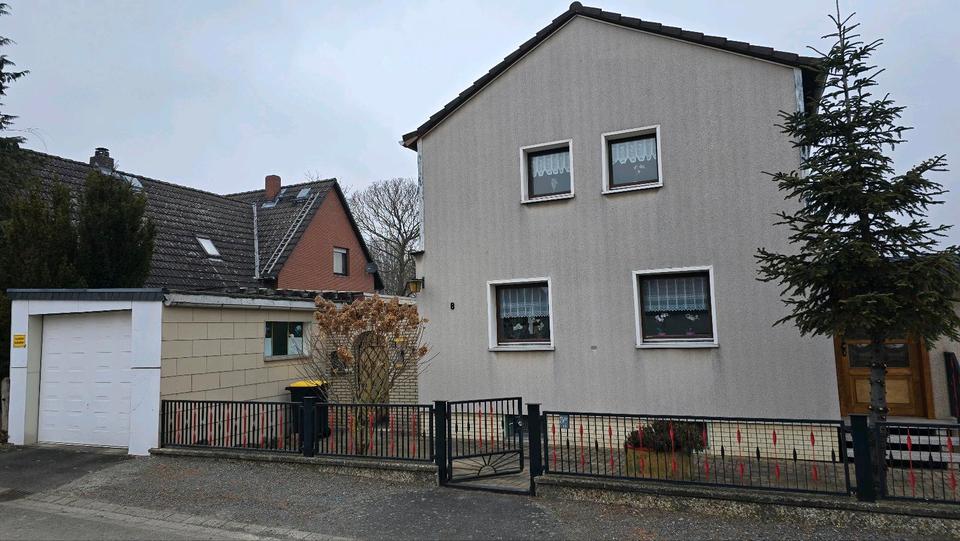 Mehrfamilienhaus, Wohnhaus Salzgitter Ortschaft Ost - 6 Zimmer, 190 m&sup2;, 220.000&euro; | Angebot:25640652