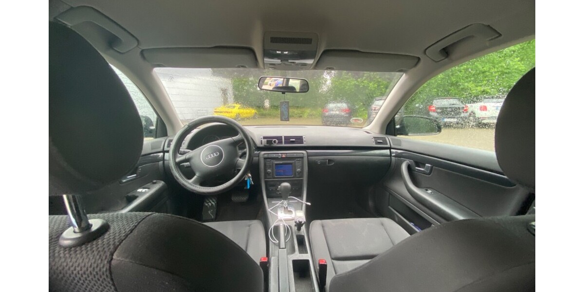 Audi A4 Avant 293.146 km 3.980 &euro; Braunschweig 38100