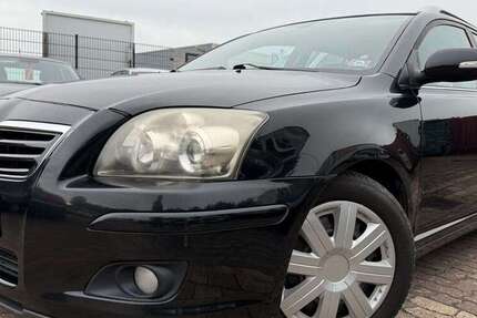Toyota Avensis 237.500 km 1.990 € Hildesheim 31137