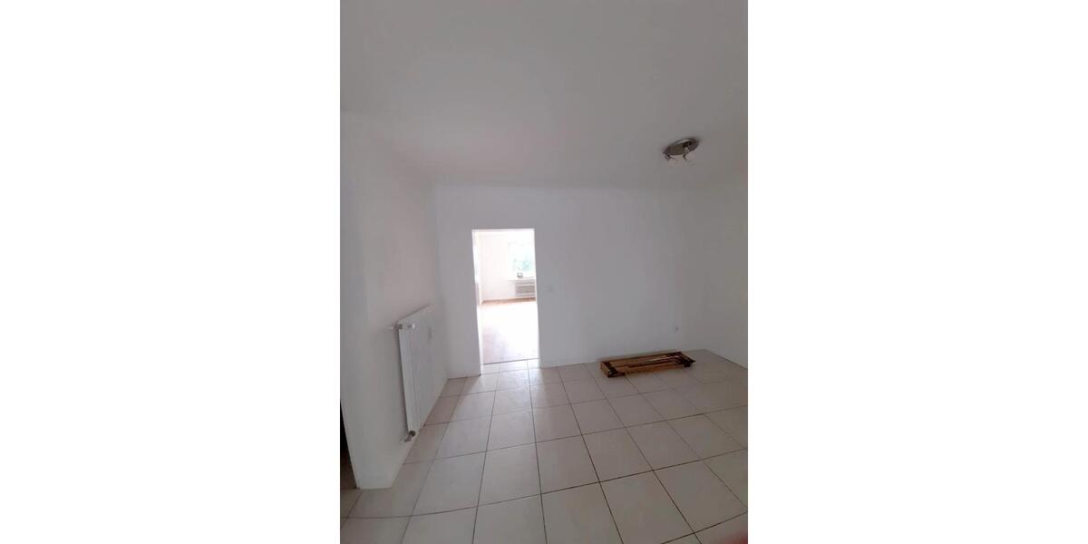 Hochparterre Wolfenbüttel Adersheim - 4 Zimmer, 95 m&sup2;, 199.000&euro; | Angebot:26150145