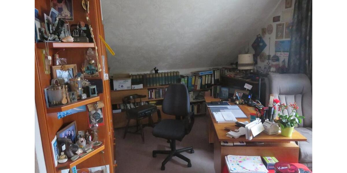 Einfamilienhaus Hildesheim Himmelsthür - 9 Zimmer, 210 m&sup2;, 535.000&euro; | Angebot:26755086