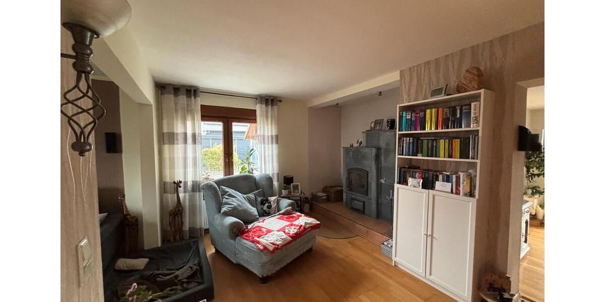 Doppelhaushälfte Lengede - 7 Zimmer, 150 m&sup2;, 265.000&euro; | Angebot:26197377