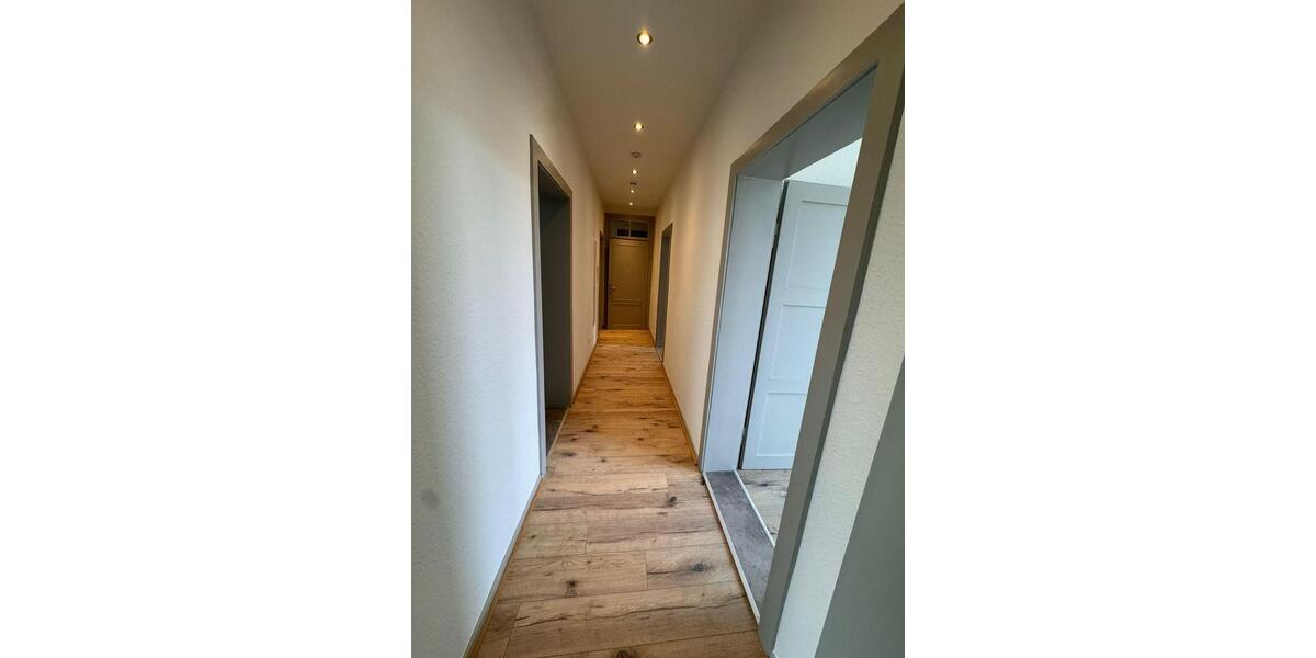 Etagenwohnung Hildesheim Himmelsthür - 3 Zimmer, 80 m&sup2;, 800&euro; | Angebot:26277665