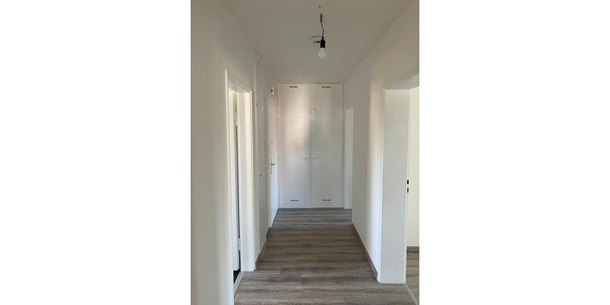 Etagenwohnung Salzgitter - 4 Zimmer, 74 m&sup2;, 446&euro; | Angebot:26249490