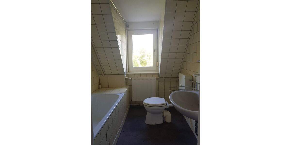 Doppelhaushälfte Salzgitter Bad - 4 Zimmer, 115 m&sup2;, 70.000&euro; | Angebot:25037883