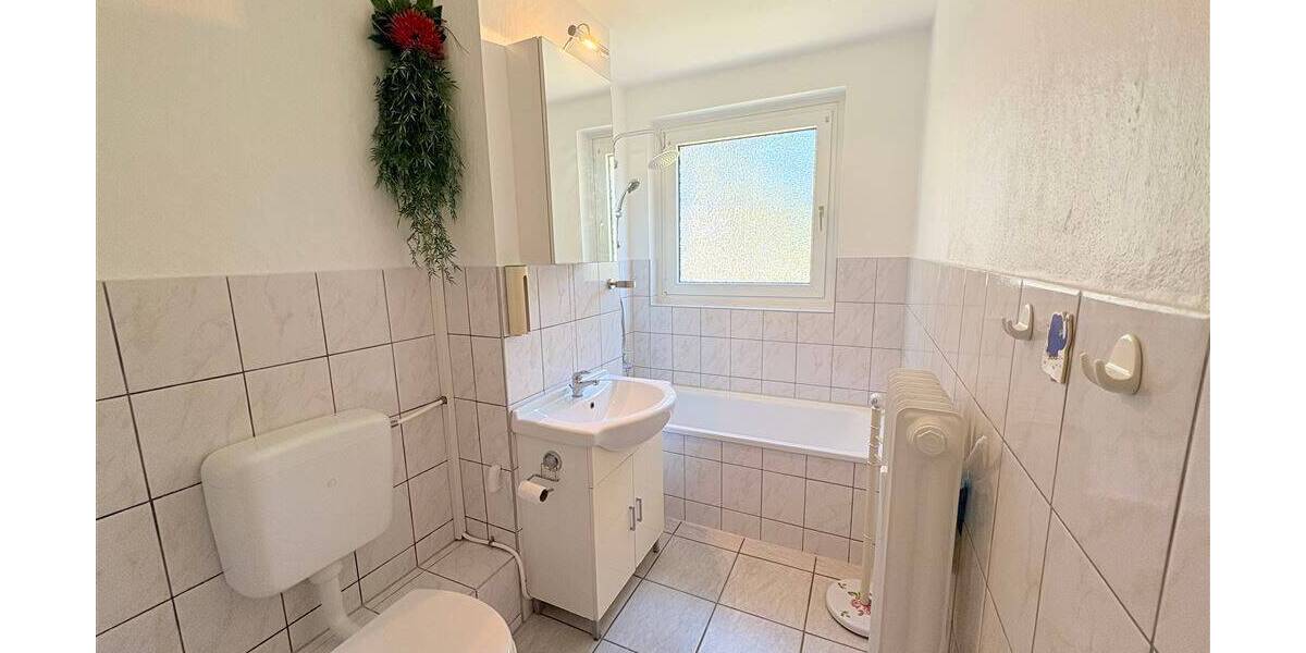 Etagenwohnung Peine Kernstadt Süd - 3 Zimmer, 67 m&sup2;, 135.000&euro; | Angebot:26543911