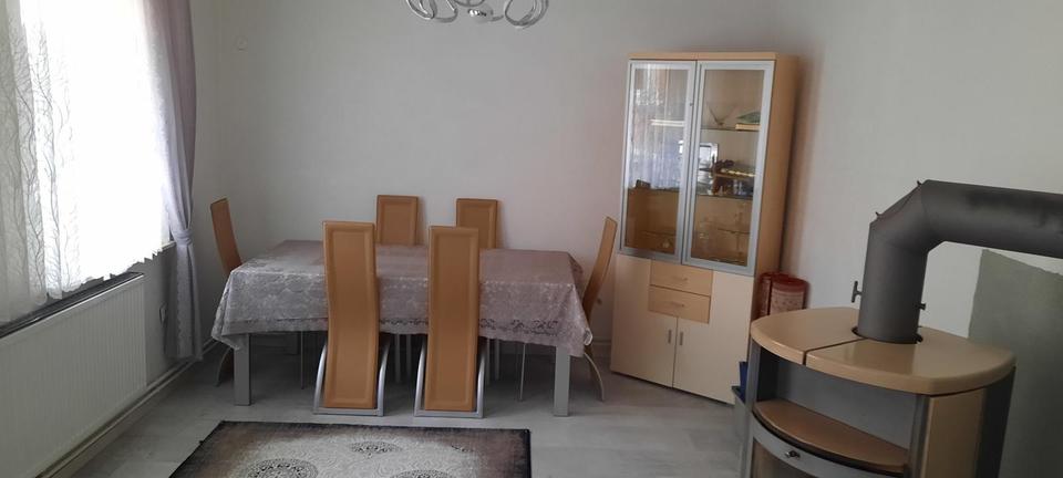 Etagenwohnung Peine - 4 Zimmer, 100 m&sup2;, 850&euro; | Angebot:24826440