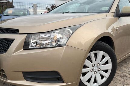 Chevrolet Cruze 67.400 km 1.990 &euro; Hildesheim 31137