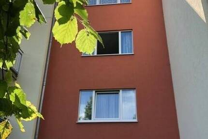 1-Zimmer SeniorenWohnung mit sonnigem Balkon