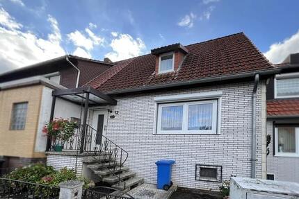 Gepflegtes Reihenhaus mit Potenzial - Haus Salzgitter Bad | Angebot:25783537