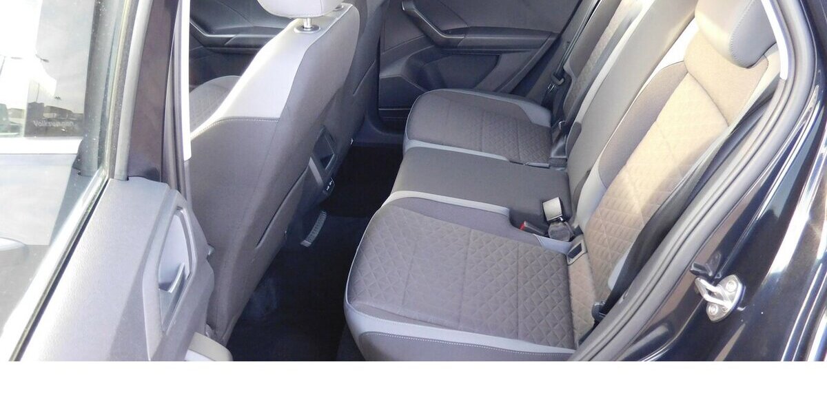 VW T-Cross 1.0 Life BMT TSI Klima Navi 39.500 km 17.690 &euro; Vordorf 38533