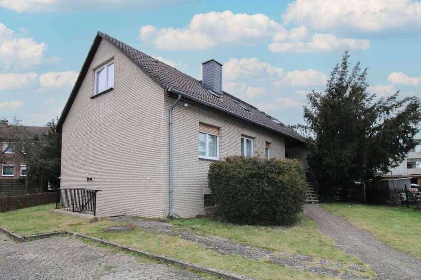 Haus zum Kaufen in Wolfenbüttel 499.000 € 330.21 m²