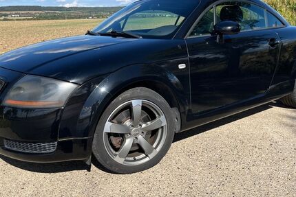 Audi TT 123.500 km 6.499 &euro; Hildesheim 31139