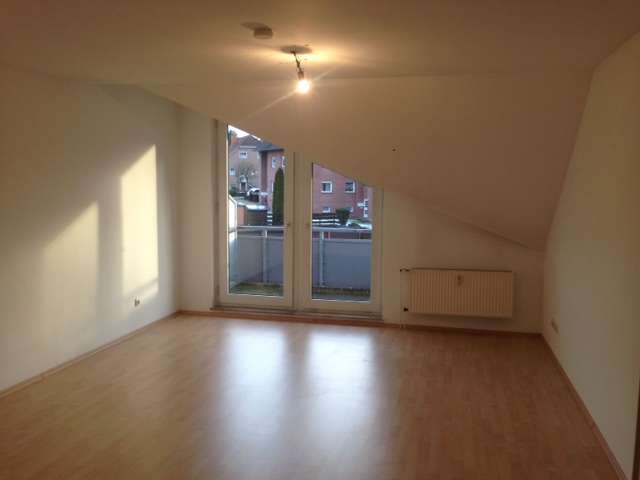 Etagenwohnung Diekholzen - 3 Zimmer, 82 m&sup2;, 615&euro; | Angebot:23477980