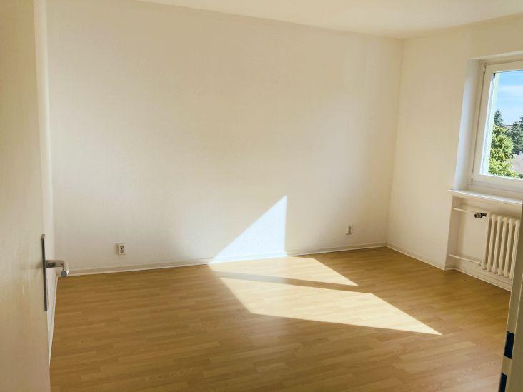 Etagenwohnung Goslar Jürgenohl - 3 Zimmer, 69 m&sup2;, 450&euro; | Angebot:26663678
