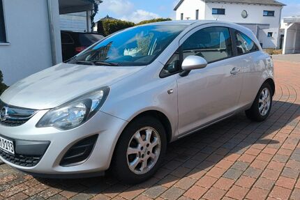 Opel Corsa 58.500 km 5.490 &euro; Braunschweig 38126