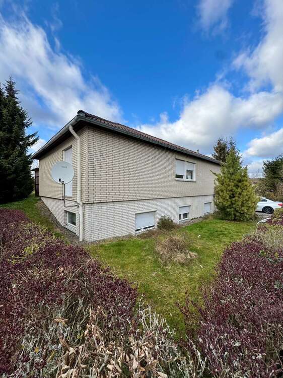 Haus zum Kaufen in Langelsheim 209.000 € 185 m²