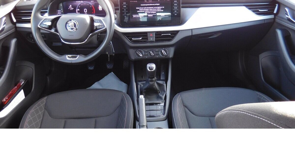 Skoda Kamiq 1.0 AmbitionTSI BMT Navi Klima 12.800 km 17.990 &euro; Vordorf 38533